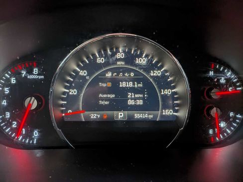 Used 2018 Kia Sorento SX image 33