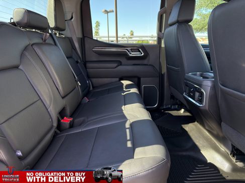 Used 2024 Chevrolet Silverado 1500 LTZ AWD/4WD image 28