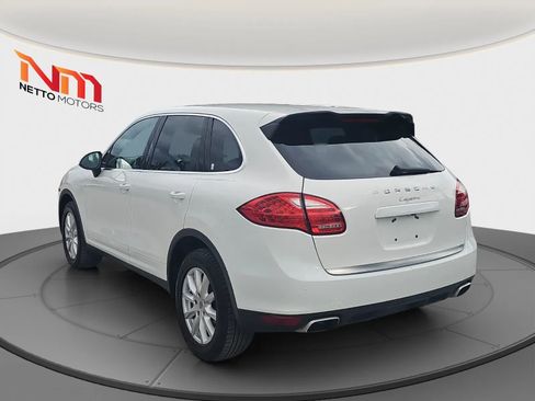Used 2014 Porsche Cayenne image 3
