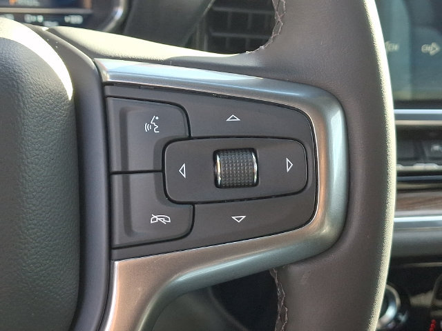 Used 2023 Chevrolet Silverado 1500 LT AWD/4WD image 24