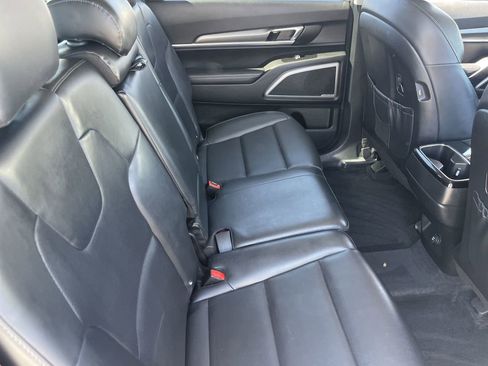 Used 2020 Kia Telluride S w/ S 8 Passenger Seating Package image 12