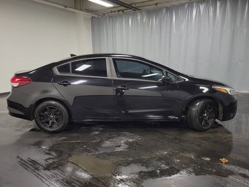 Used 2018 Kia Forte LX image 10