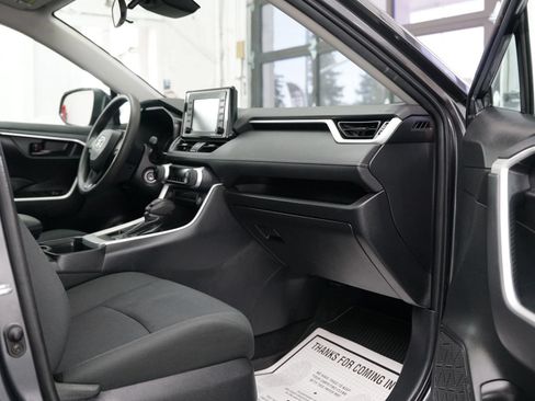Used 2020 Toyota RAV4 LE w/ All Weather Liner Package AWD/4WD image 26