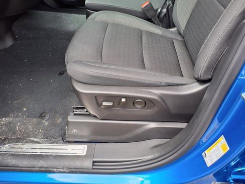 New 2025 Chevrolet Silverado 1500 LT image 9