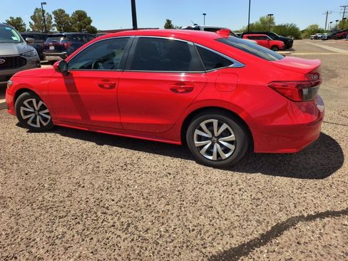 Used 2024 Honda Civic LX image 4