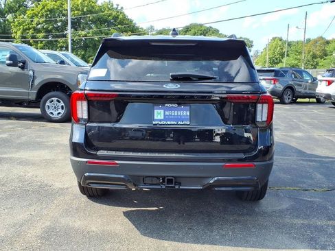 New 2026 Ford Explorer ST-Line w/ ST-Line Street Pack RWD image 6