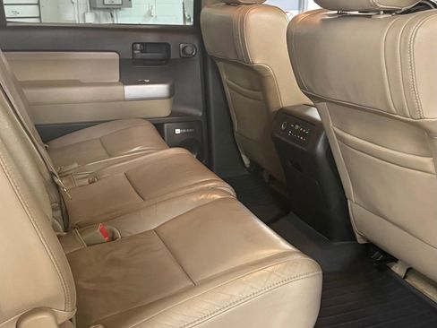 Used 2008 Toyota Sequoia SR5 image 15