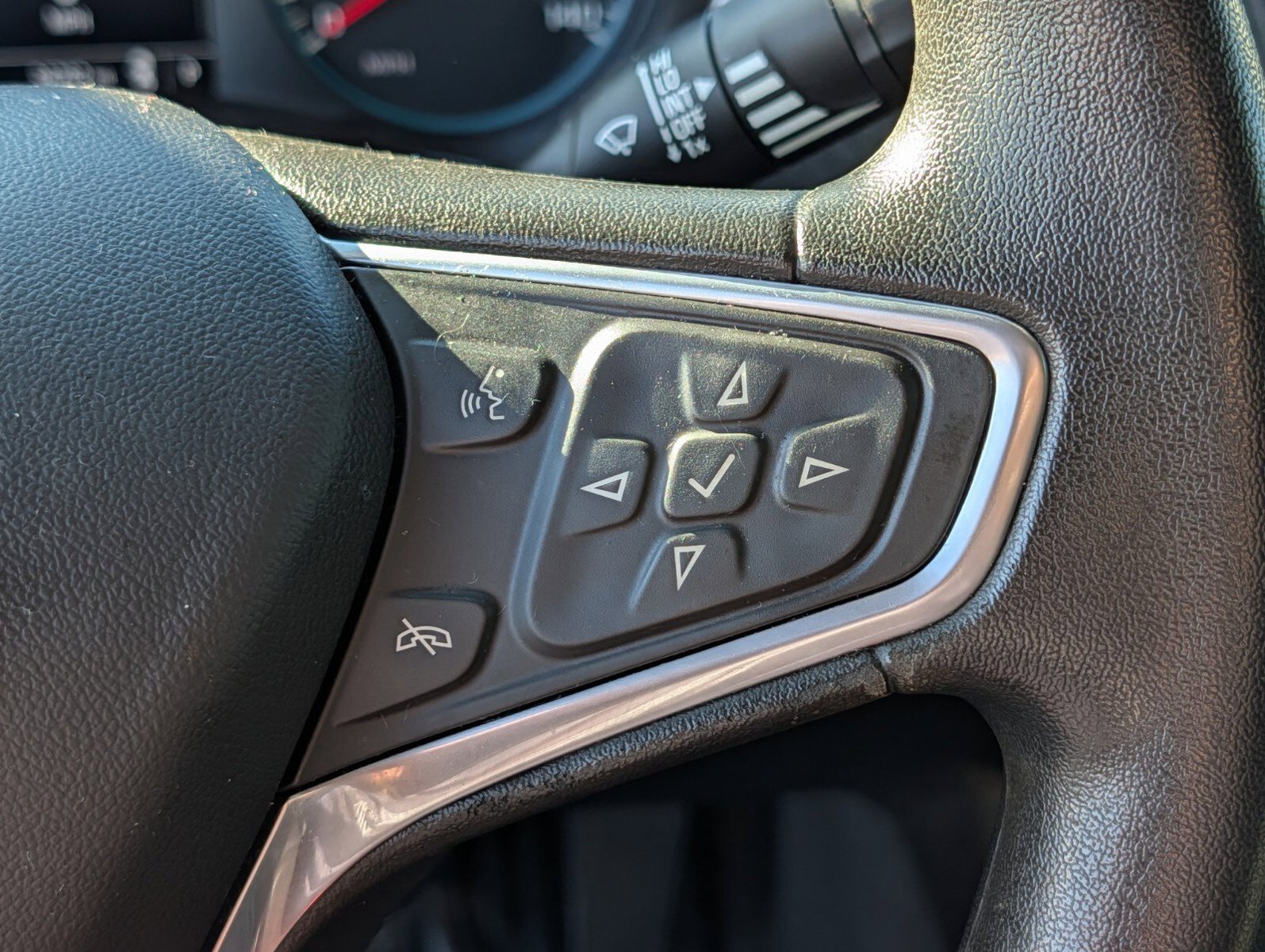 Used 2018 Chevrolet Malibu LS FWD image 26