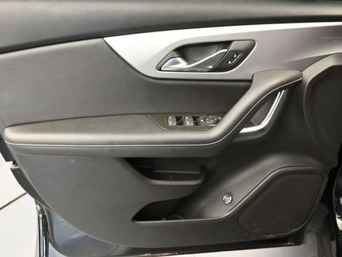 Used 2024 Chevrolet Blazer LT w/ Convenience Package FWD image 25