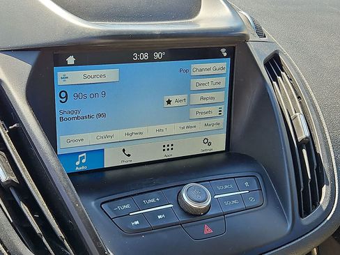 Used 2019 Ford Escape SEL FWD image 19