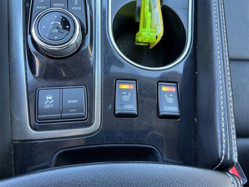 Certified 2023 Nissan Maxima SV w/ Floor Mat Group image 18