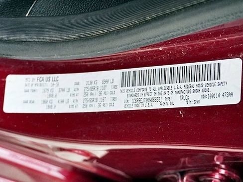 Used 2019 RAM 1500 Laramie image 34