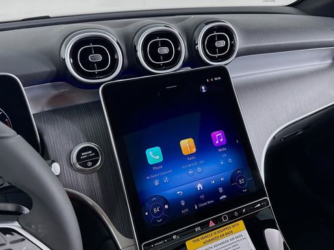 New 2026 Mercedes-Benz GLC 300 image 19