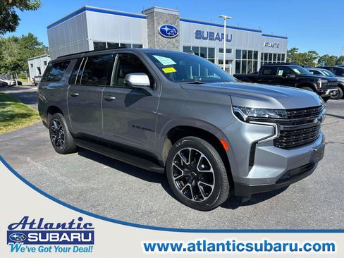 Used 2022 Chevrolet Suburban RST w/ Luxury Package AWD/4WD image 1