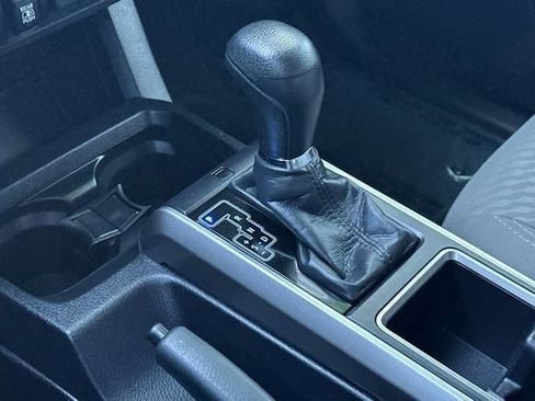 Certified 2021 Toyota Tacoma SR5 image 25