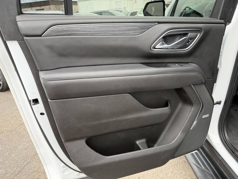Used 2021 GMC Yukon XL SLT AWD/4WD image 10