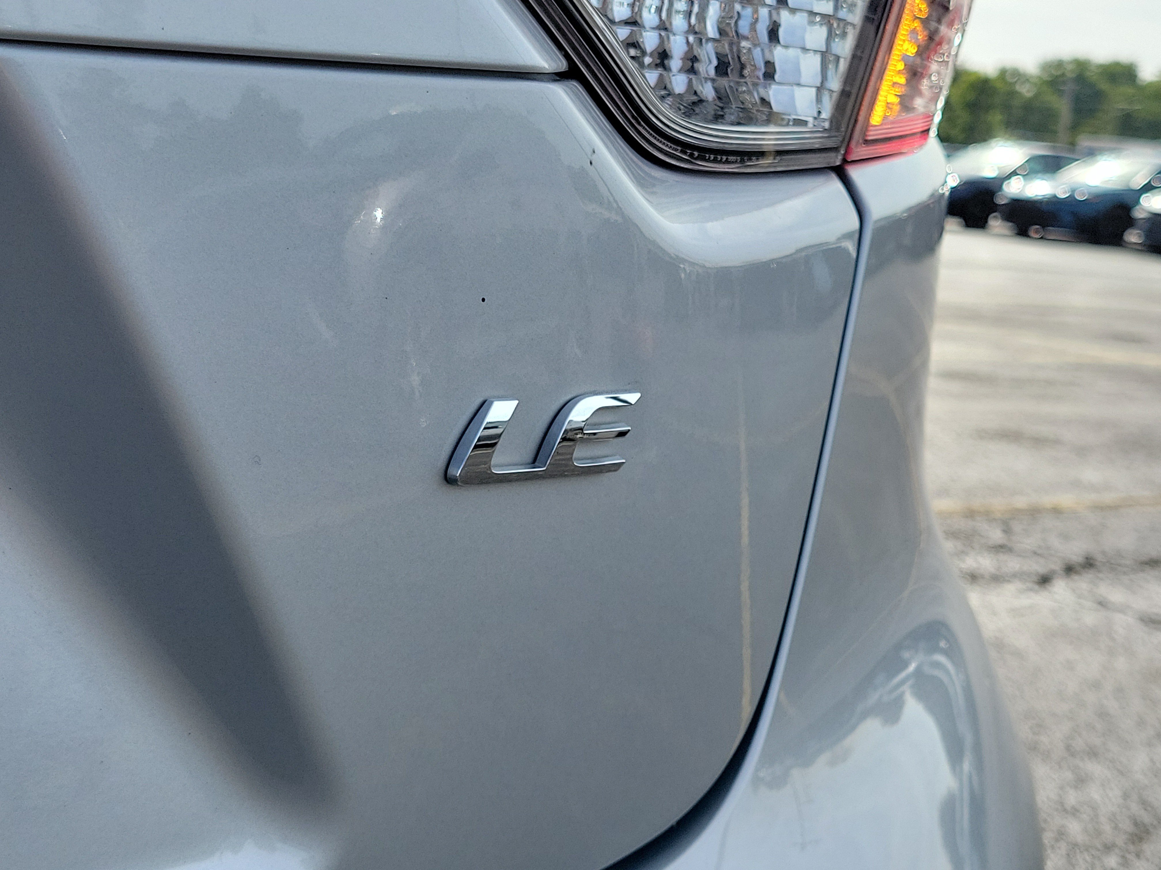 Used 2025 Toyota Corolla LE FWD image 7
