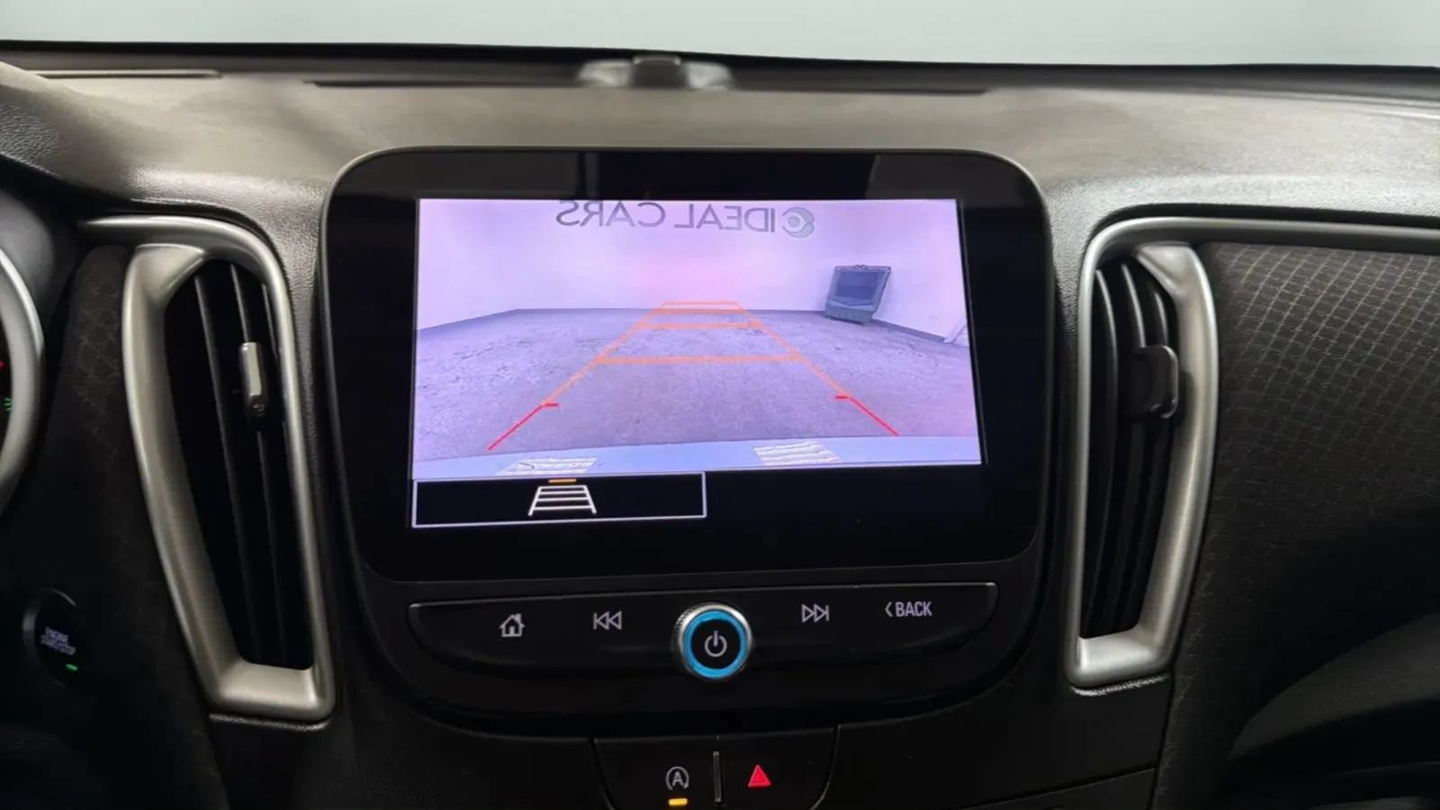 Used 2023 Chevrolet Malibu LT FWD image 14