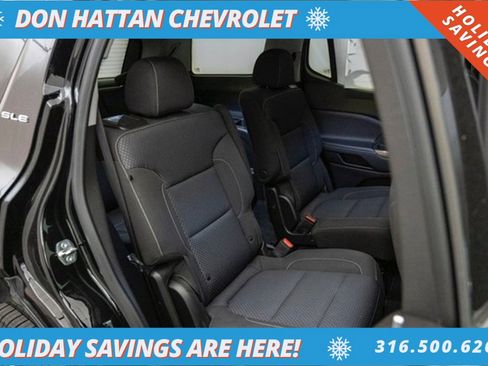 Used 2023 GMC Acadia SLE w/ Driver Convenience Package image 29