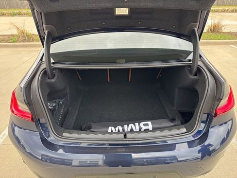 Used 2023 BMW 330i Sedan w/ M Sport Package RWD image 10