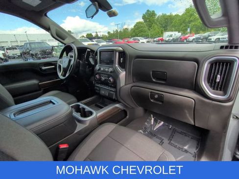 Used 2021 Chevrolet Silverado 1500 LT Trail Boss w/ Convenience Package II AWD/4WD image 30