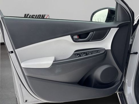 Certified 2023 Hyundai Kona SEL image 24