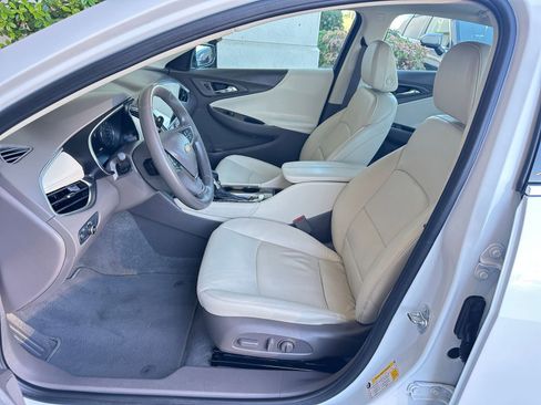 Used 2024 Chevrolet Malibu LT image 27