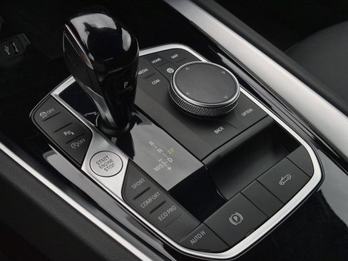 Certified 2025 BMW Z4 sDrive30i image 17