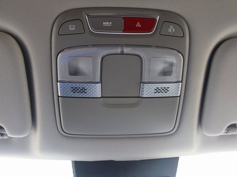 New 2025 Kia Telluride LX image 34