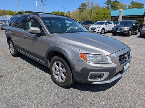 Used 2011 Volvo XC70 3.2 AWD/4WD image 10