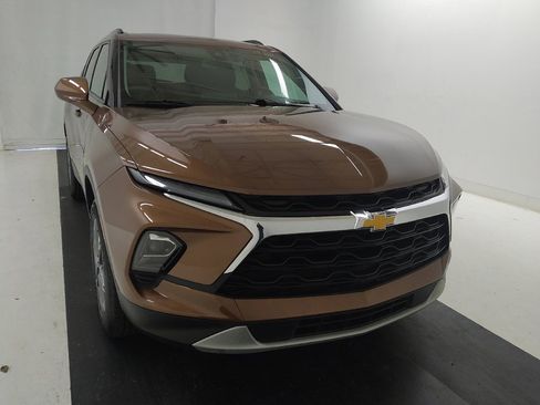 Used 2024 Chevrolet Blazer LT w/ Convenience Package FWD image 14