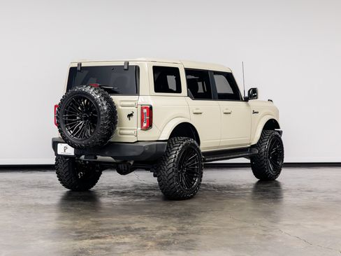 Used 2025 Ford Bronco Outer Banks AWD/4WD image 20