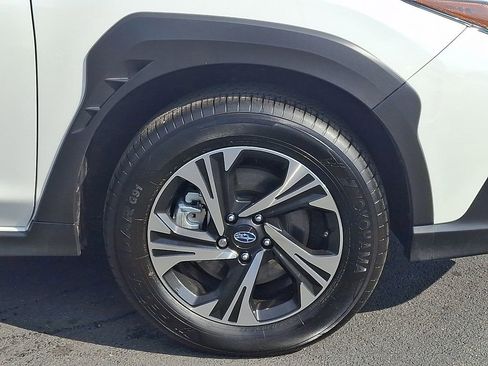 Used 2025 Subaru Crosstrek 2.0i Premium image 8