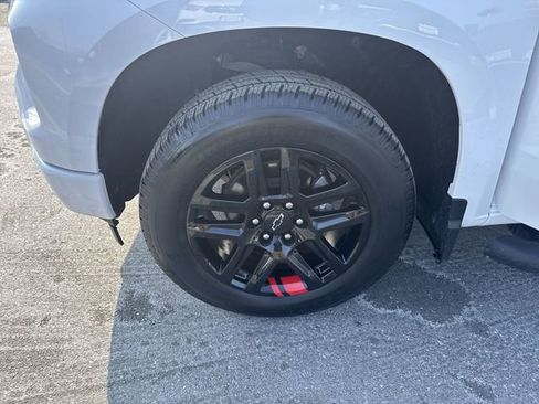 Certified 2023 Chevrolet Silverado 1500 RST w/ Redline Edition image 31