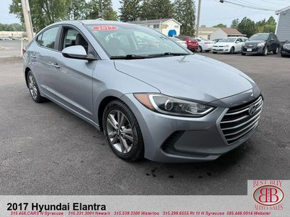 Used 2017 Hyundai Elantra SE