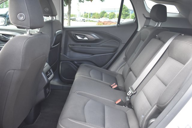 Used 2023 GMC Terrain SLE w/ Driver Convenience Package FWD image 15