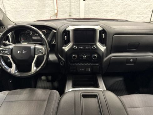 Used 2020 Chevrolet Silverado 1500 LT Trail Boss AWD/4WD image 13