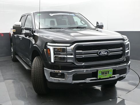 New 2025 Ford F150 Lariat w/ Equipment Group 502A High image 9