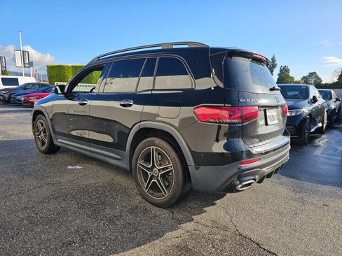Used 2023 Mercedes-Benz GLB 250 4MATIC image 3