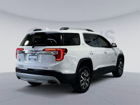 Used 2023 GMC Acadia SLE w/ Driver Convenience Package image 16