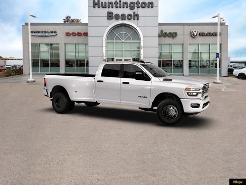 New 2026 RAM 3500 Big Horn image 10