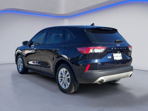 Used 2021 Ford Escape S image 3