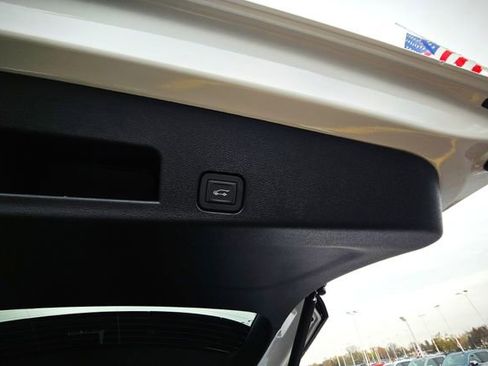 New 2026 Buick Enclave Sport Touring w/ Super Cruise Package image 29