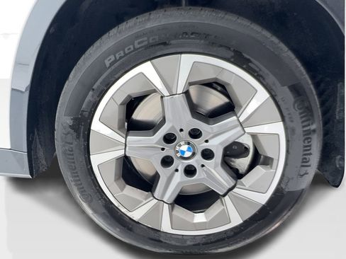 Used 2025 BMW X1 xDrive28i AWD/4WD image 13