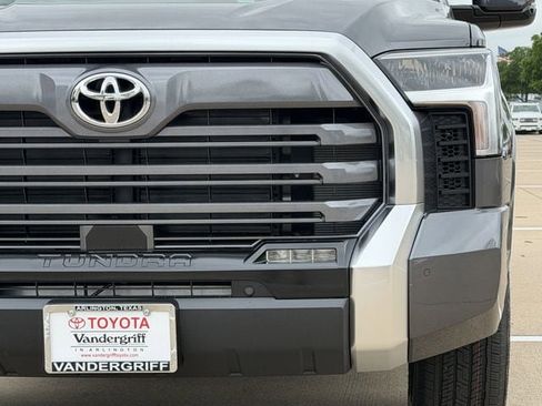 New 2026 Toyota Tundra Limited AWD/4WD image 8