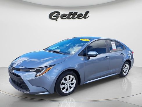 Used 2024 Toyota Corolla LE image 1