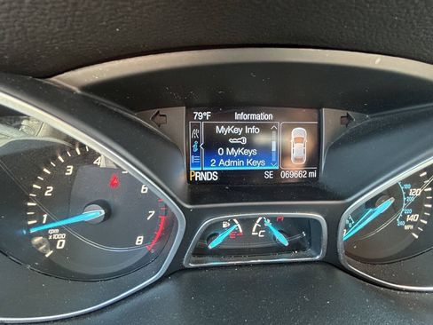 Used 2014 Ford Escape SE w/ Equipment Group 201A FWD image 24