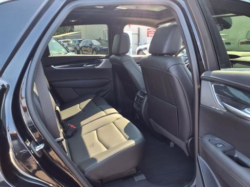 Certified 2023 Cadillac XT5 Premium Luxury image 37