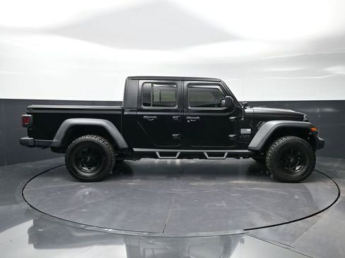 Used 2020 Jeep Gladiator Sport w/ Quick Order Package 24S image 4