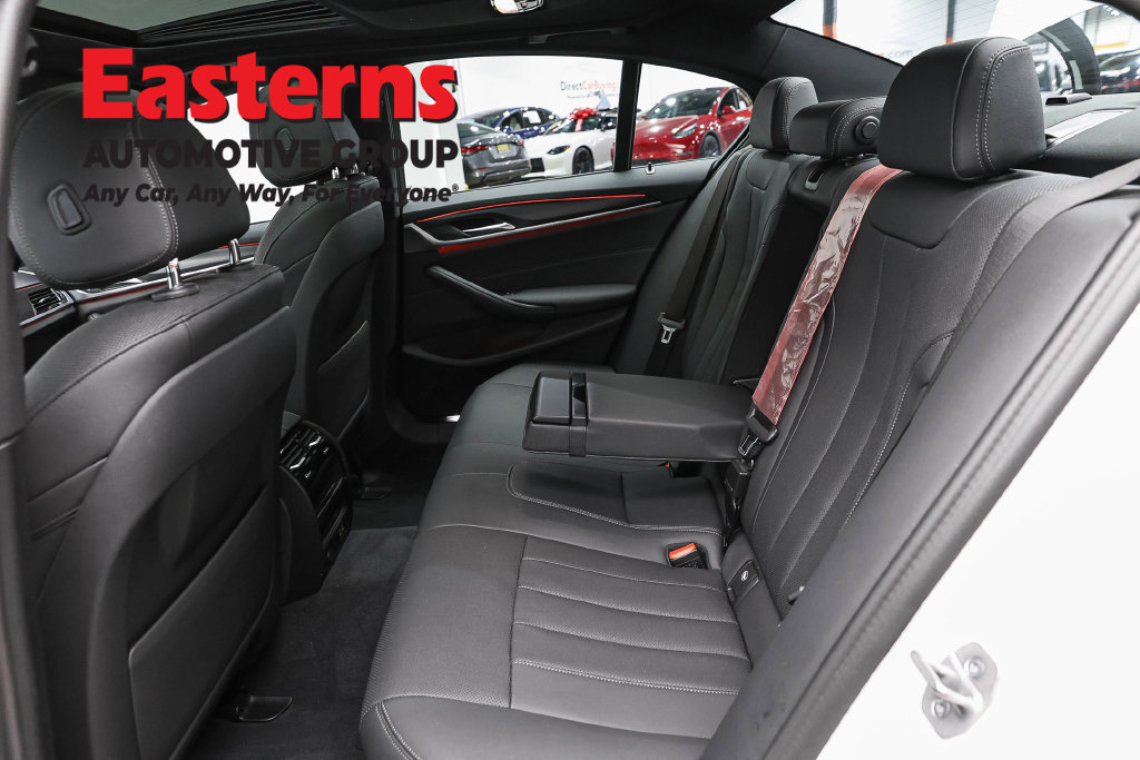Used 2023 BMW 530e w/ M Sport Package RWD image 24